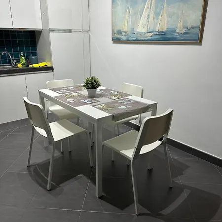 Terrazza Blu Apartment *
